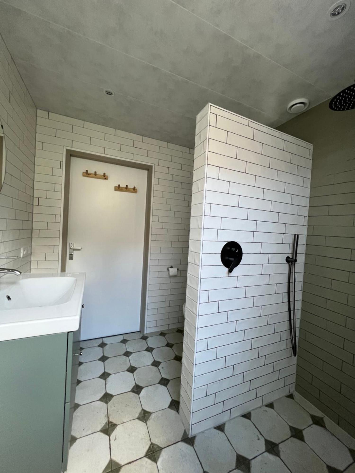 Wellness Huisje 52 Ewijk ภายนอก รูปภาพ