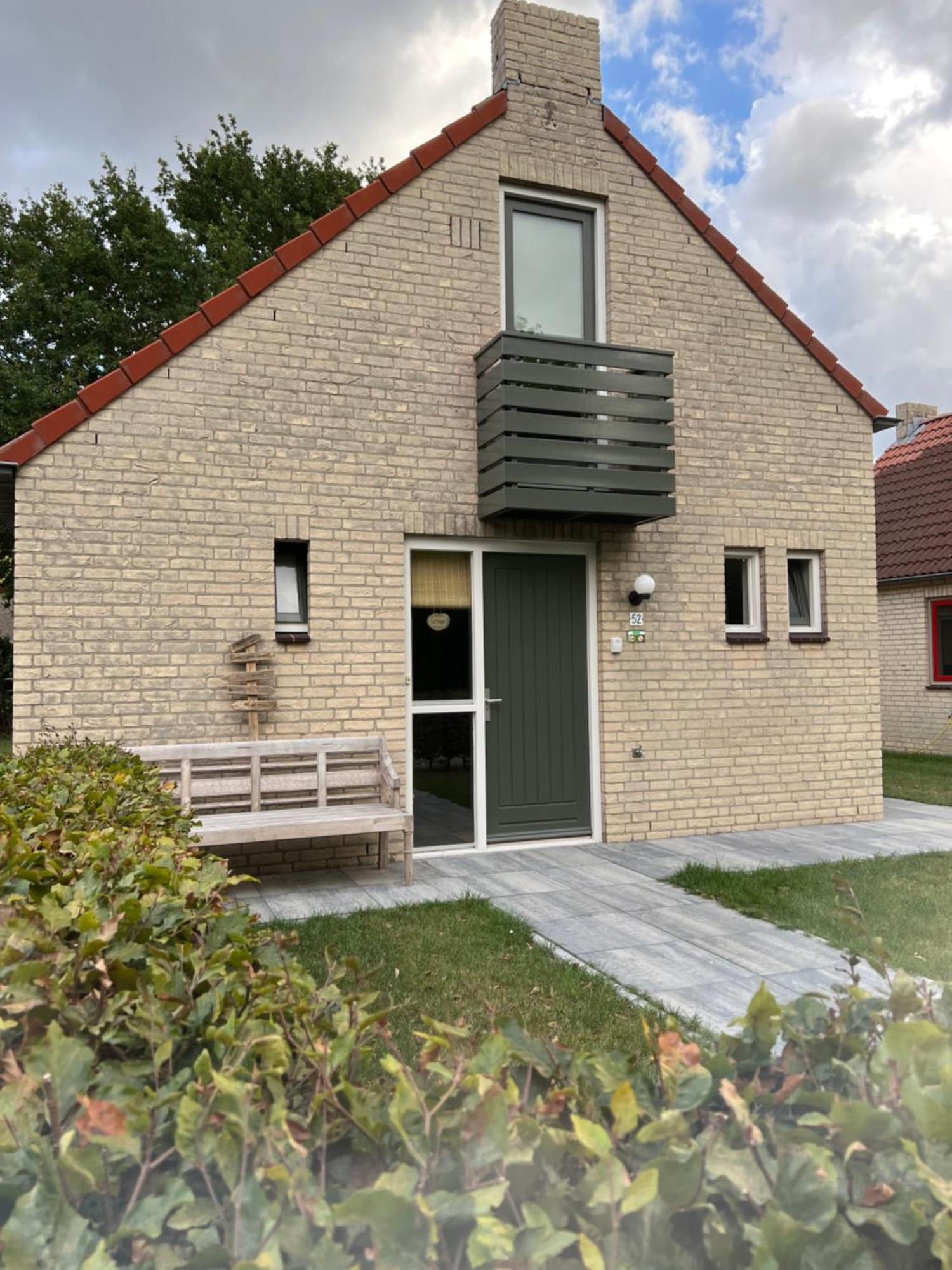 Wellness Huisje 52 Ewijk ภายนอก รูปภาพ